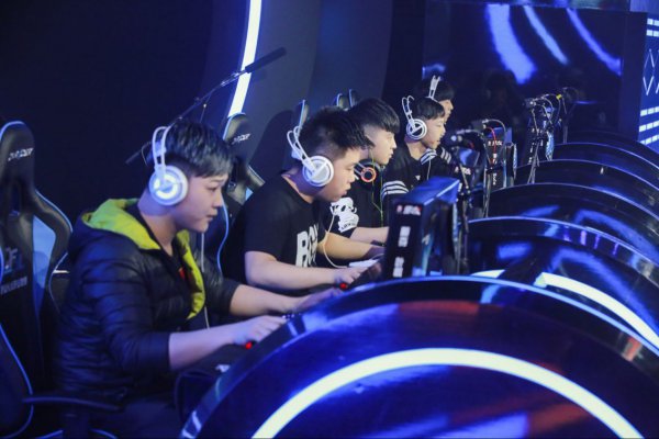 反抽打到王 反抽打到王